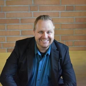 Meet your Posher, Michael